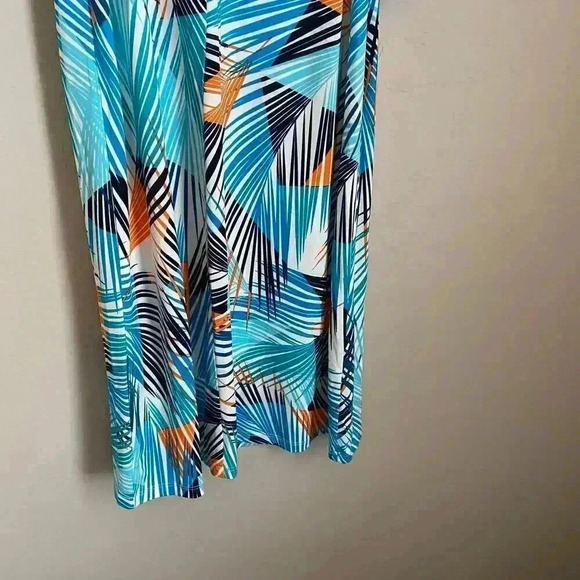 London Times Printed Cold Shoulder Shift Dress - Picture 4 of 10